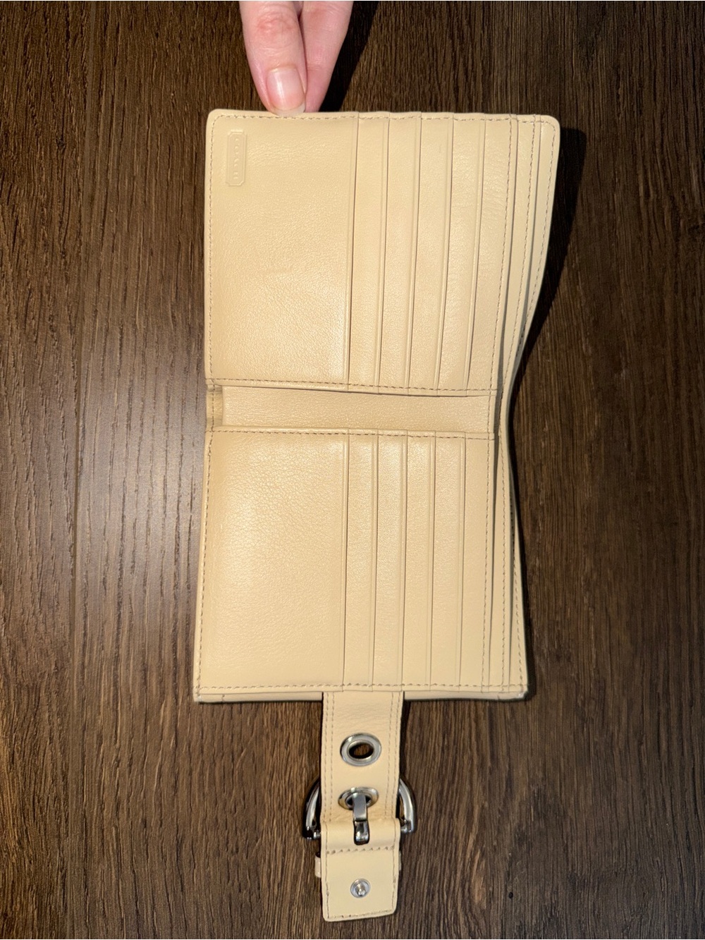 Vintage Coach SoHo Wallet Cream Tan Leather Silver buckle NEW deadstock - Picture 9 of 12